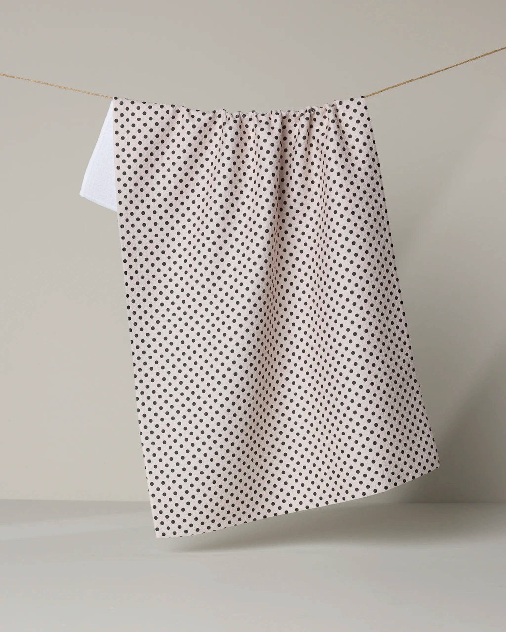 Geometry Saddle Off White Tea Towel