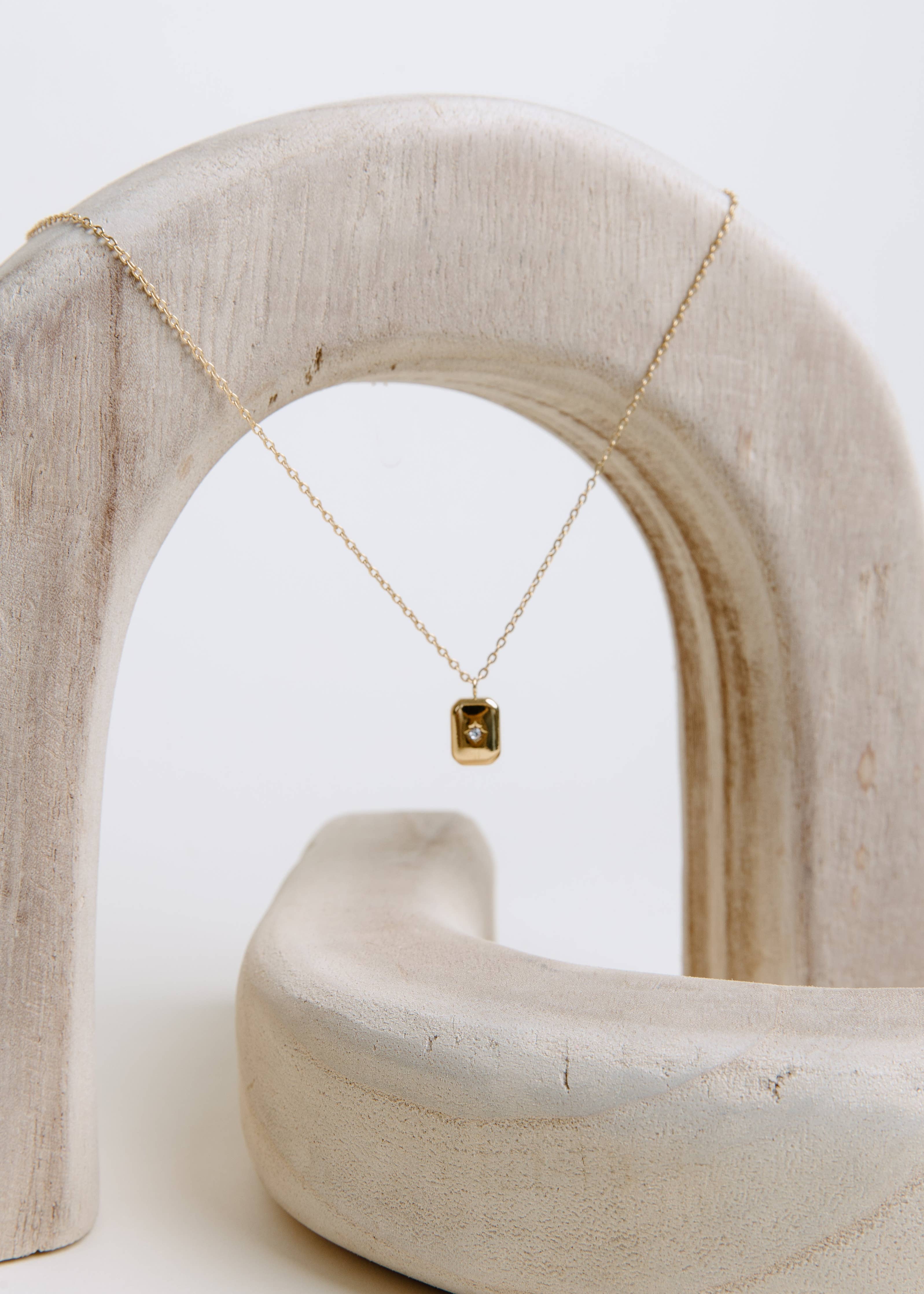 Regina Necklace