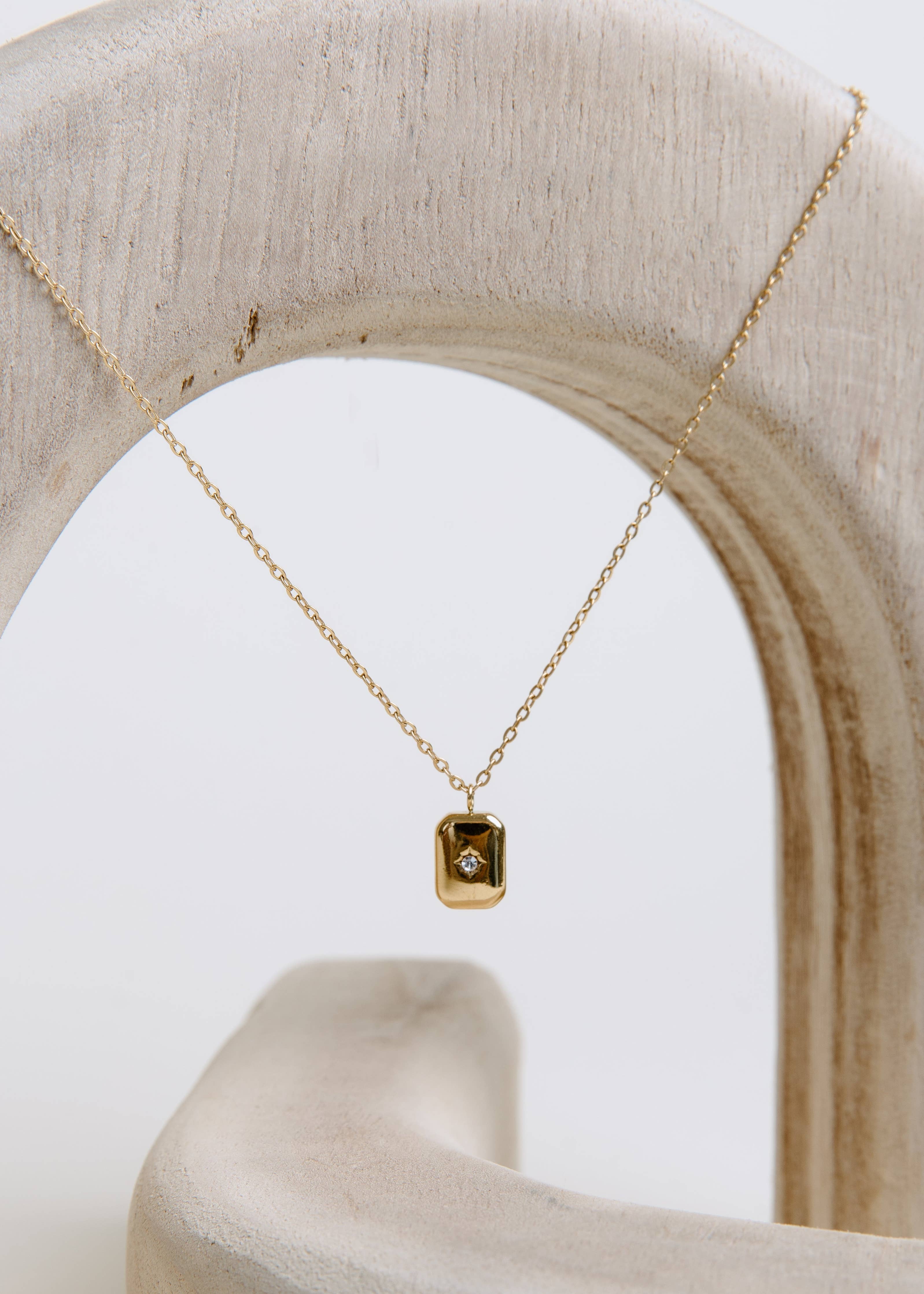 Regina Necklace