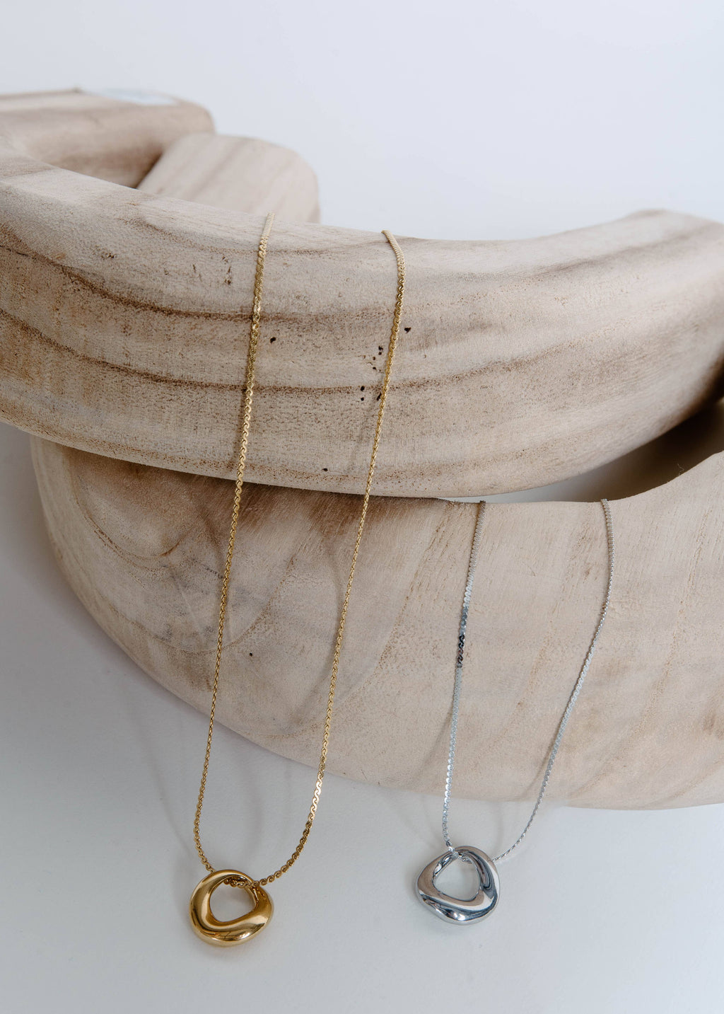 Defying Gravity Necklace - Gold