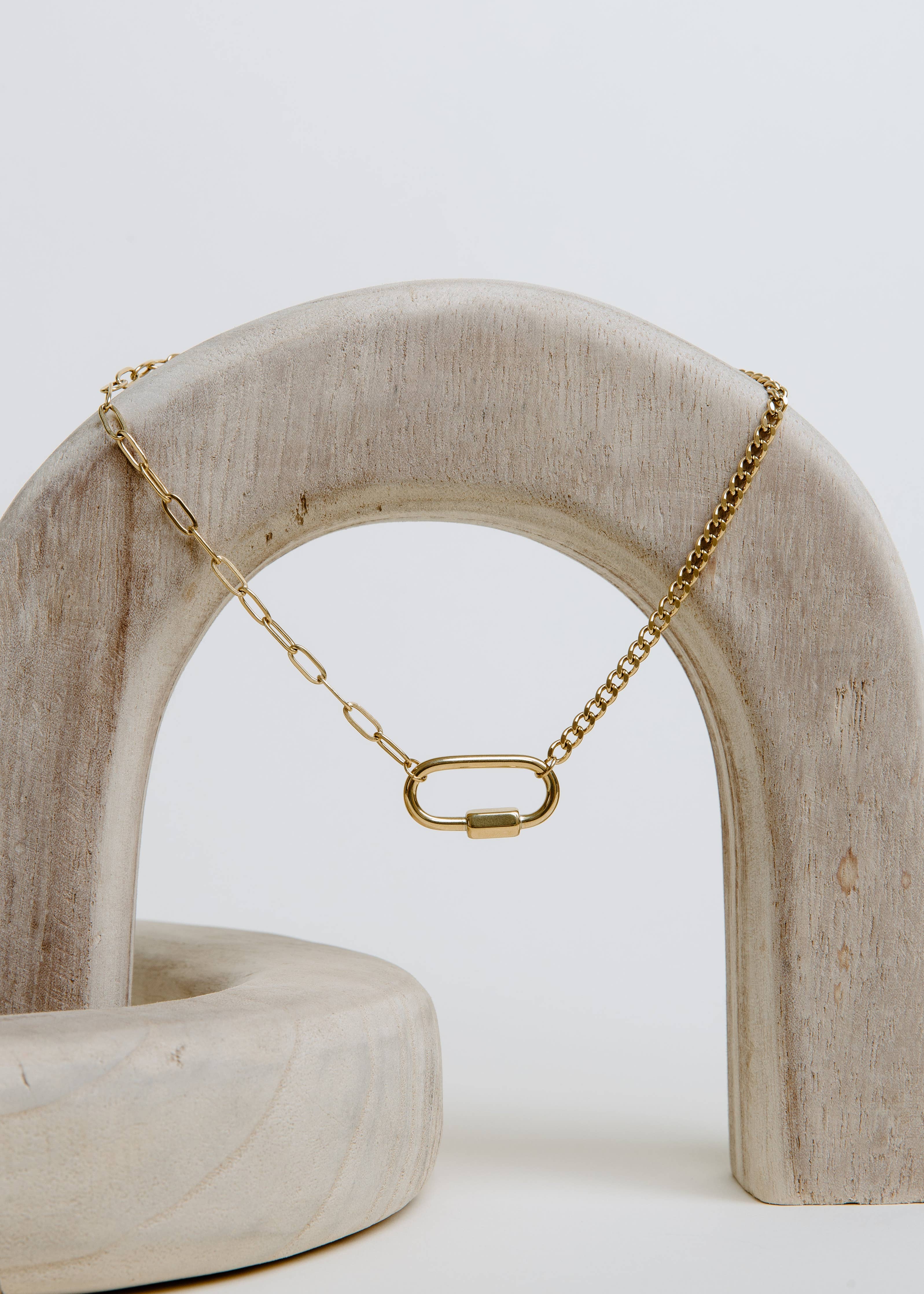 Valentina Necklace