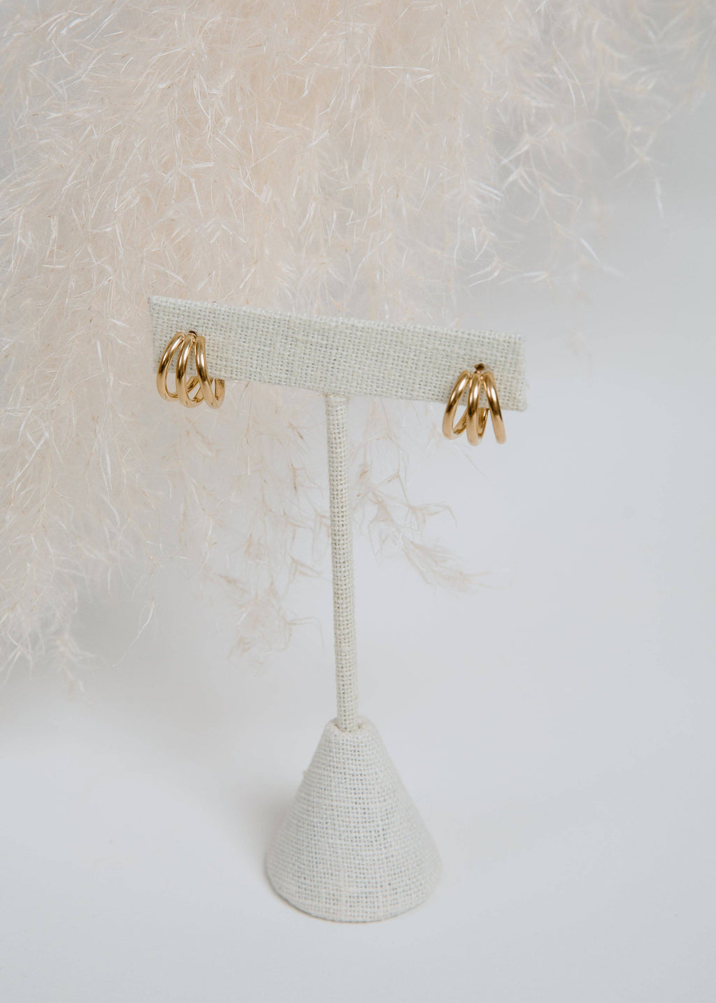 Eden Huggie Earring- Gold